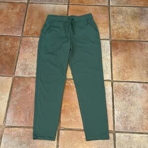 IVIVVA BY LULULEMON KIDS JOGGERS